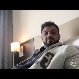 Meet your Posher, Zia